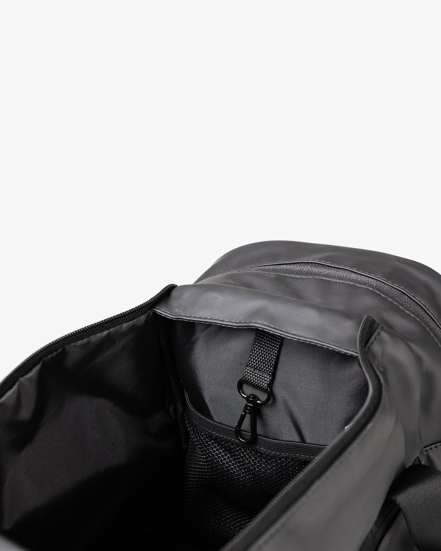 gym-bag-black-o8 Smartshake_GymBag_Black_detail.jpg