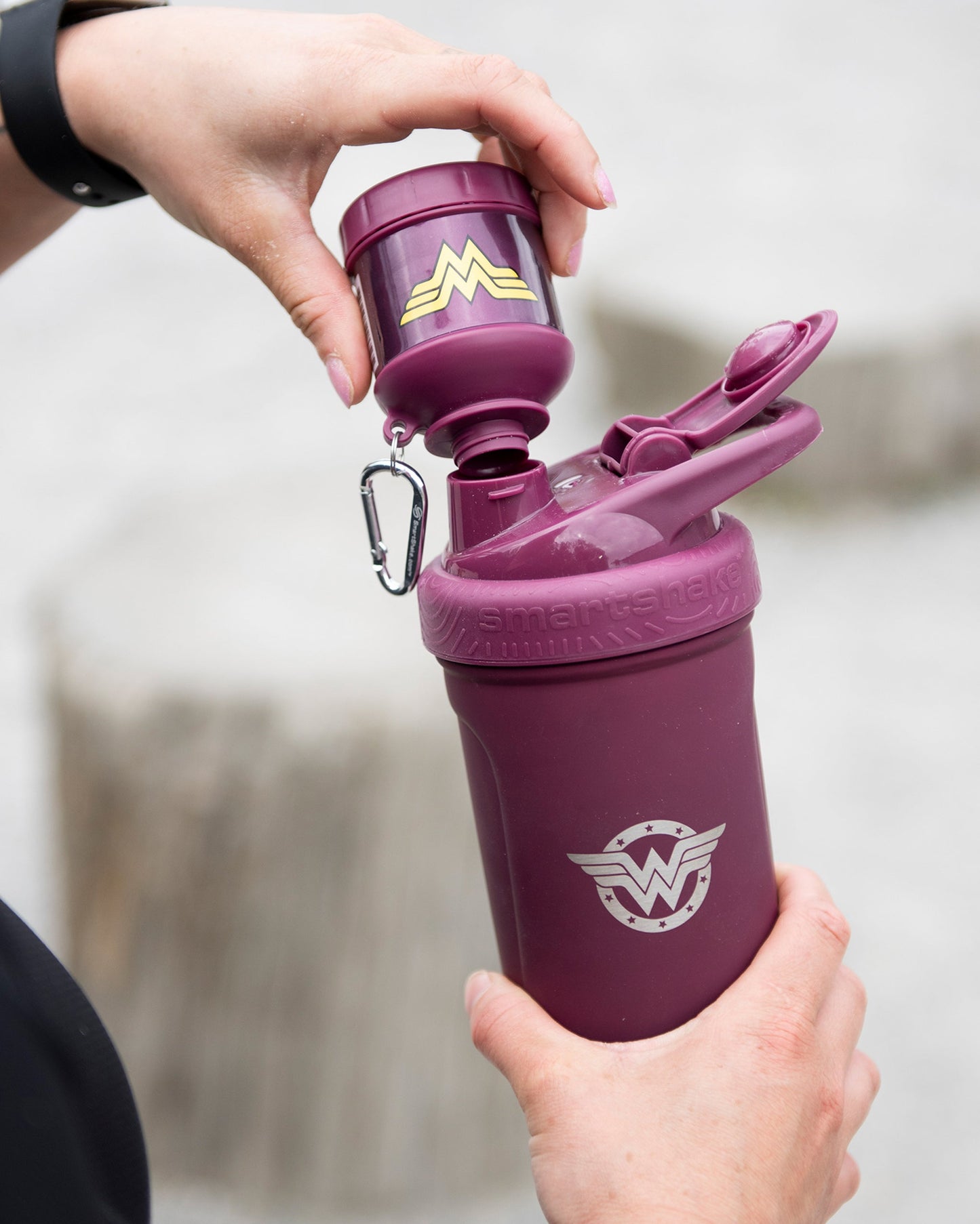 whey2go-funnel-wonder-woman-y0 Smartshake_Whey2Go_Wonderman_Lifestyle.jpg
