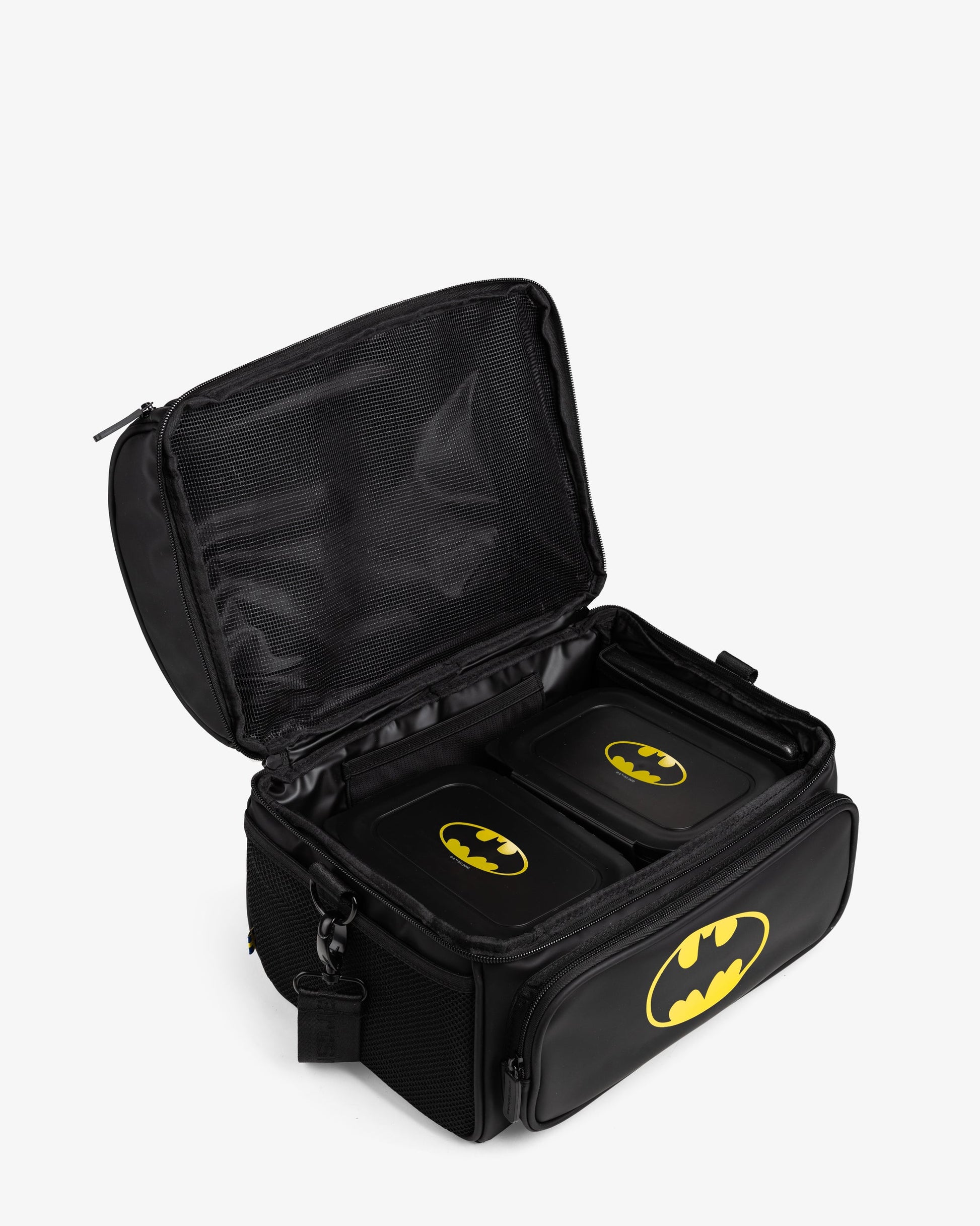 meal-prep-bag-batman-with-4-food-containers-and-2-ice-packs-r1 Smartshake_Meal_Prep_Bag_Batman_open.jpg