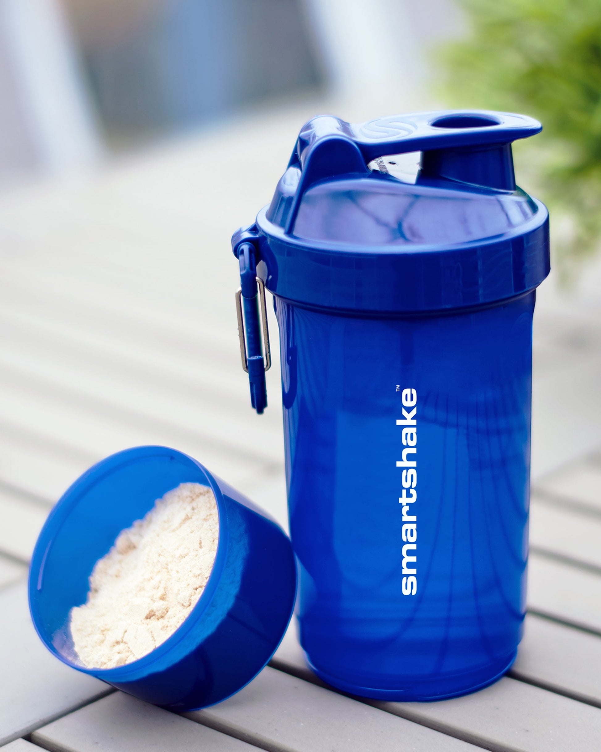 original2go-one-navy-blue-z6 Smartshake_Original2GoONE_Navy_Blue_lifestyle.jpg